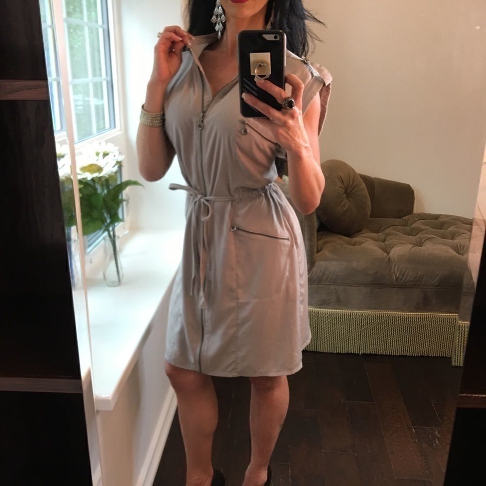 H&M zip up pocket tie front midi dress
